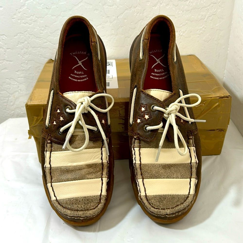 TWISTED X Driving Mocs Stars and Stripes Brown White Size 8.5 Women's New
